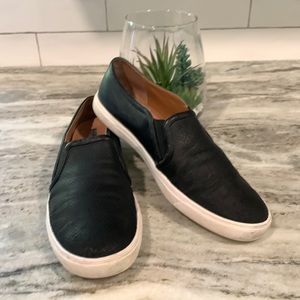 Halogen black leather snakeskin slip ons womens size 11- VGC!